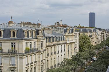 découvrez les dernières tendances concernant la hausse des frais de notaire à paris. informez-vous sur les impacts financiers et les démarches à suivre lors de l'achat immobilier dans la capitale.