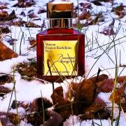découvrez notre analyse du baccarat rouge 540, un parfum exceptionnel qui suscite tant de passion. est-il vraiment à la hauteur de son prix élevé ? plongez dans les détails et témoins d'une fragrance qui divise les avis.