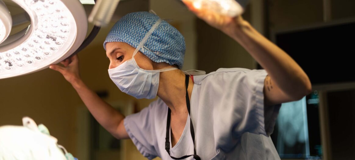 découvrez la chirurgie énergétique, une approche novatrice alliant médecine traditionnelle et techniques énergétiques pour favoriser la guérison et le bien-être. explorez ses bienfaits, ses méthodes et comment elle peut transformer votre santé.