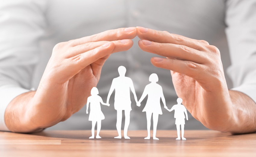 découvrez nos solutions de couverture santé spécialement conçues pour les expatriés. protégez votre santé à l'étranger avec une assurance adaptée à vos besoins, incluant des soins médicaux, hospitalisation et assistance 24/7. profitez d'une tranquillité d'esprit où que vous soyez.