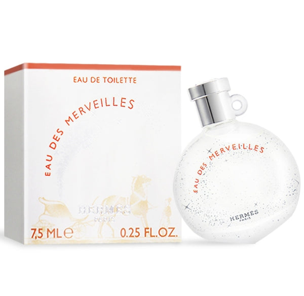 découvrez eau des merveilles d'hermès, une fragrance envoûtante qui évoque la magie et l'élégance. cette eau parfumée allie des notes boisées et florales pour une expérience sensorielle unique, idéale pour celles et ceux qui recherchent une touche de mystère et de raffinement.