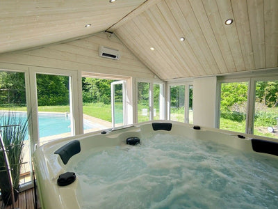 découvrez des hôtels avec jacuzzi intime pour des escapades romantiques inoubliables. profitez de chambres confortables et d'une ambiance chaleureuse, idéales pour gâter votre partenaire. réservez dès maintenant pour une expérience relaxante et intime.