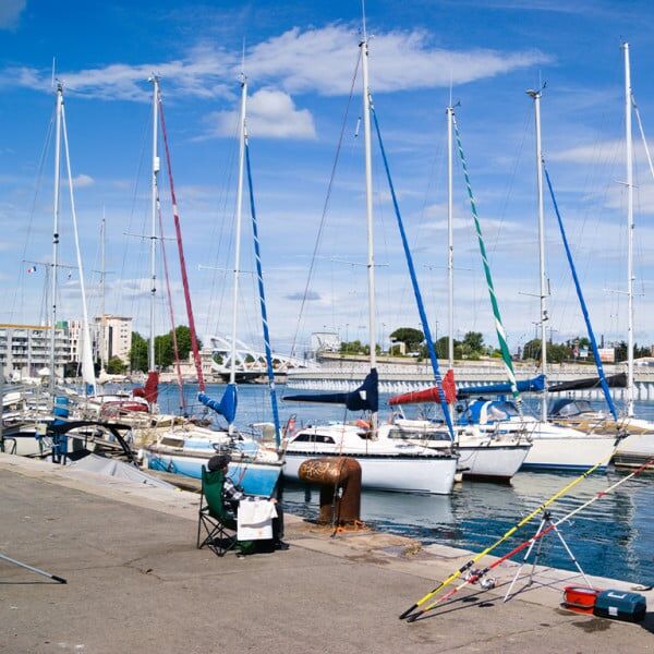 découvrez sète, une ville enchanteur sur la méditerranée, où chaque coin de rue dévoile une richesse culturelle et des paysages à couper le souffle. vivez une expérience inoubliable entre plages dorées, gastronomie locale et festivals animés. explorez les secrets de cette perle du sud de la france et créez des souvenirs mémorables.