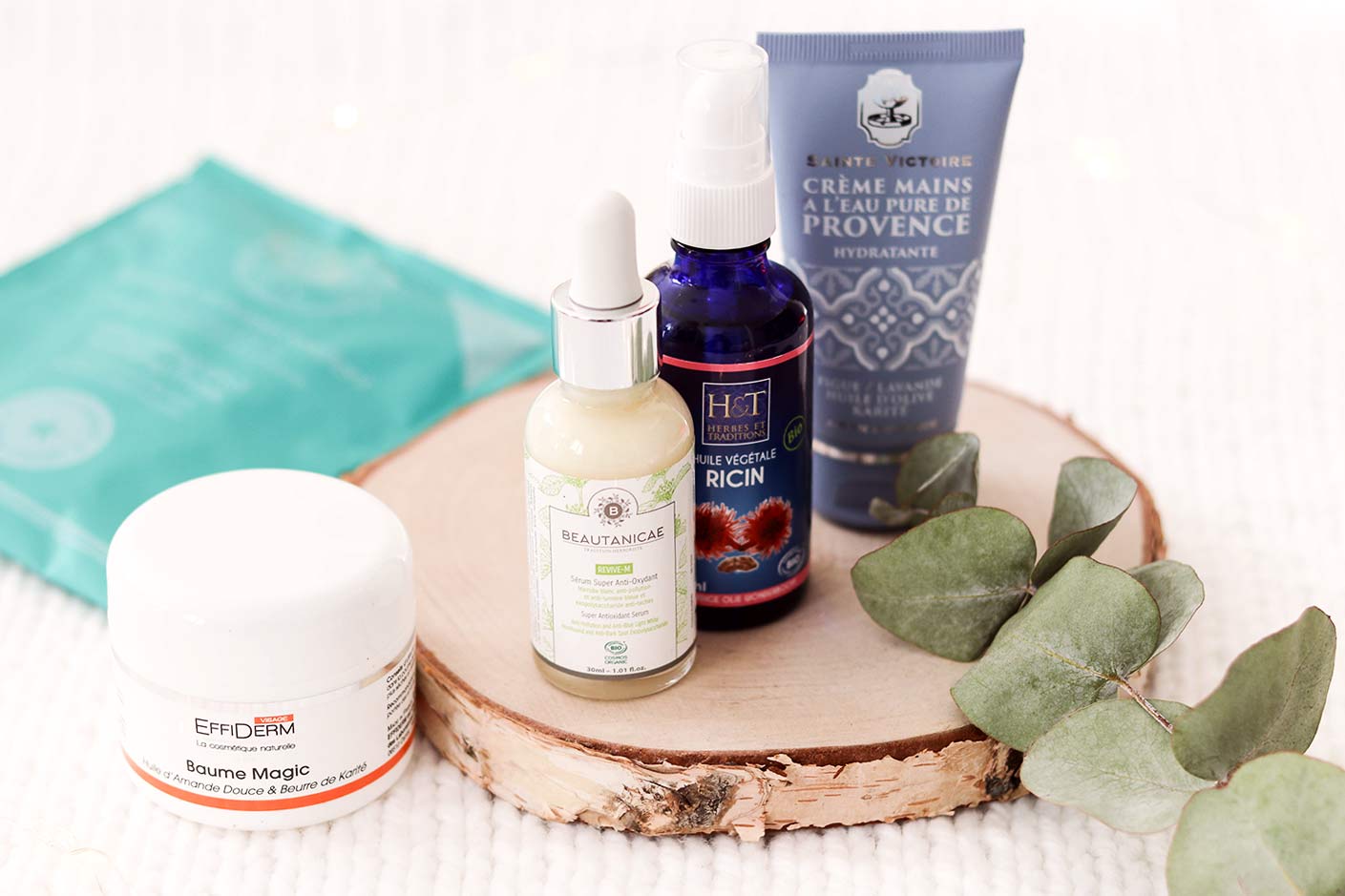 découvrez les soins visage naturels beautanicae pour une peau éclatante et revitalisée. formulés avec des ingrédients bio et respectueux de l'environnement, nos produits allient efficacité et douceur. offrez à votre peau le meilleur de la nature.