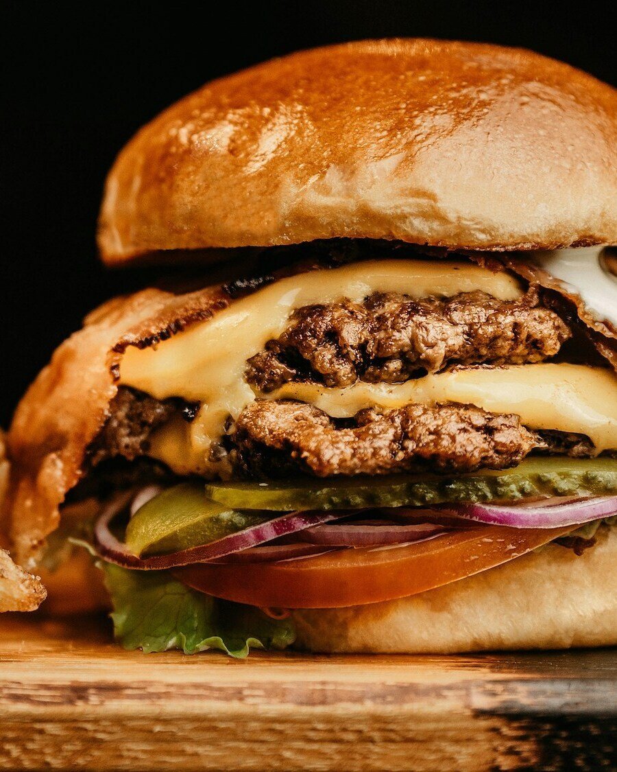 découvrez l'hôtel mahfouf au bhv, un havre de paix au cœur de la ville. profitez d'un cadre élégant, d'un service impeccable et d'un accès facile aux attractions locales. réservez dès maintenant pour une expérience inoubliable.