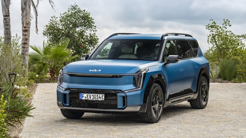 découvrez le kia ev2, un véhicule électrique alliant accessibilité et robustesse. parfait pour les trajets quotidiens, il offre une performance fiable tout en respectant l'environnement. explorez une nouvelle façon de conduire avec ce modèle innovant.