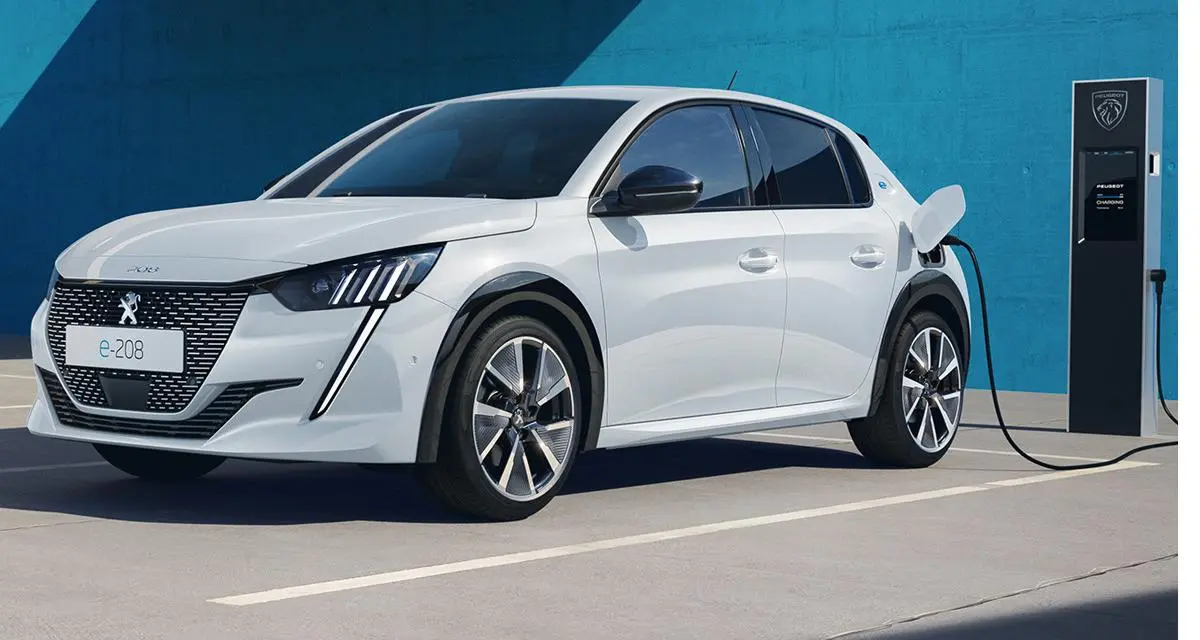 découvrez notre essai de la voiture électrique peugeot sur 90 jours. performances, confort, autonomie et innovations technologiques : plongez dans l'expérience électrique et faites le choix d'une conduite durable avec peugeot.