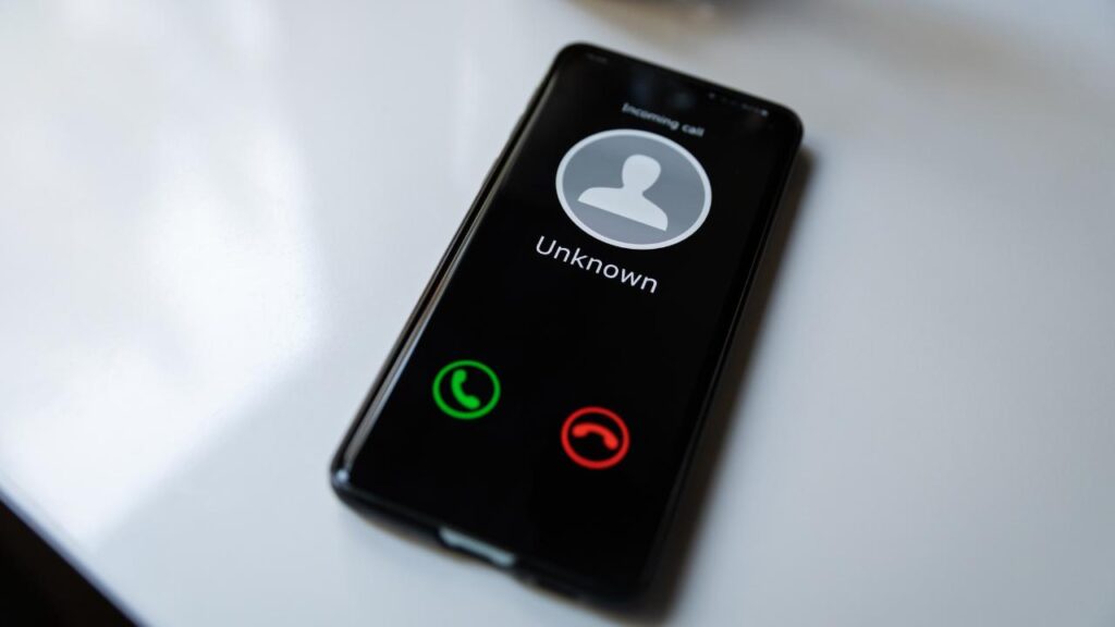 découvrez comment gérer les appels inconnus silencieux sur votre iphone. apprenez à identifier ces appels, à activer des filtres et à garantir votre tranquillité tout en restant joignable. ne laissez plus les numéros anonymes perturber votre quotidien!