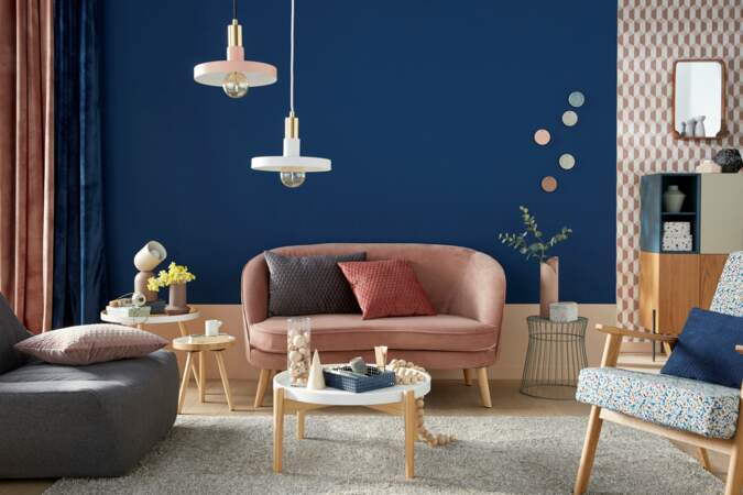 découvrez notre table basse marine tendance, alliant design moderne et inspiration maritime. parfaite pour apporter une touche d'élégance à votre salon, elle associe matériaux de qualité et esthétisme unique.