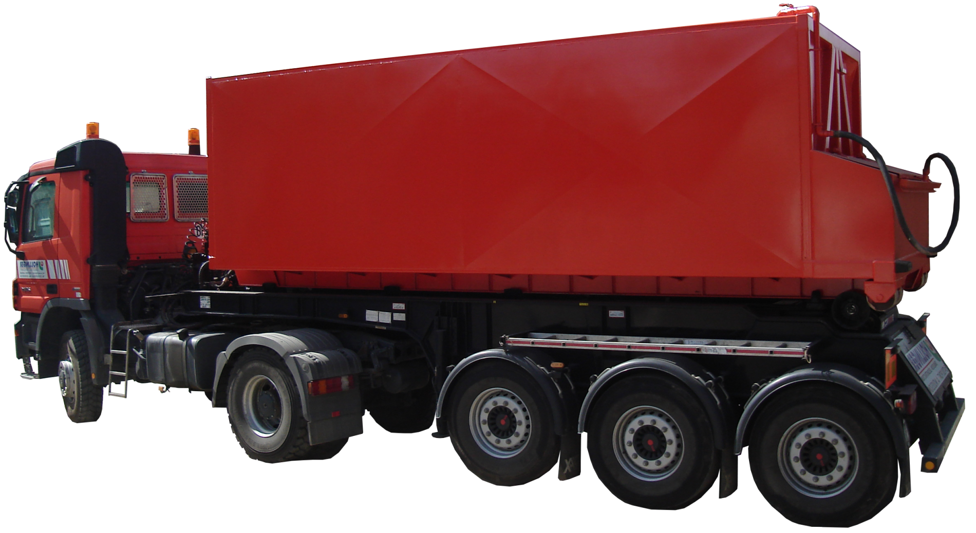 découvrez notre service de reconditionnement de citernes : remise à neuf, inspection, réparation et conformité aux normes pour garantir la sécurité et la durabilité de vos installations.