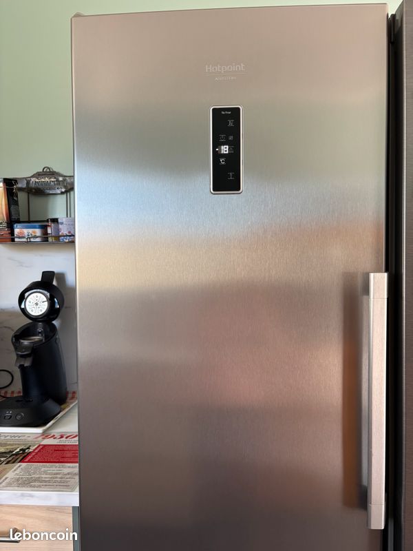 découvrez comment gérer la conservation de la monnaie en cas de coupure de courant, et les précautions à prendre pour votre congélateur afin d'assurer la sécurité de vos biens lors d'une panne électrique.