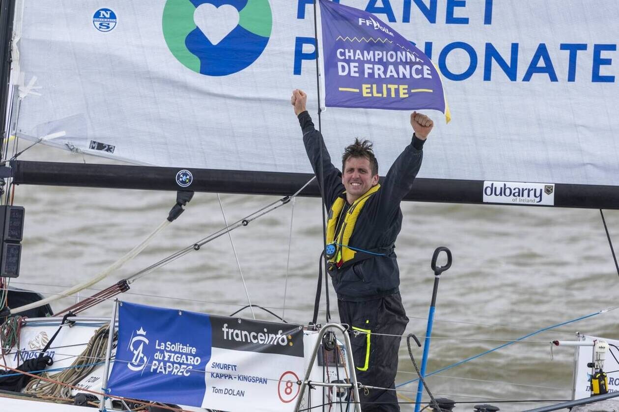 découvrez les principaux prétendants à la victoire en solitaire sur la course du figaro. analyse des favoris, profils des navigateurs et enjeux de cette édition incontournable pour les passionnés de voile.