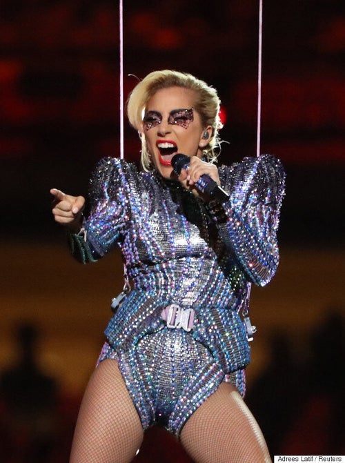 découvrez le grand retour de lady gaga : actualités, nouveautés musicales et événements marquants de la célèbre chanteuse internationale.