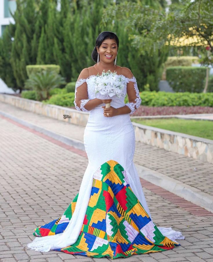 découvrez notre sélection de robes de mariage traditionnelles alliant élégance et authenticité, idéales pour sublimer votre cérémonie et célébrer votre union selon les coutumes.