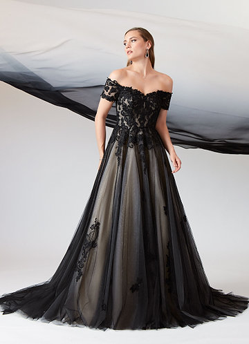découvrez nos sublimes robes de mariée noires, élégantes et originales, pour un mariage unique et sophistiqué. trouvez la tenue de vos rêves parmi notre sélection tendance !