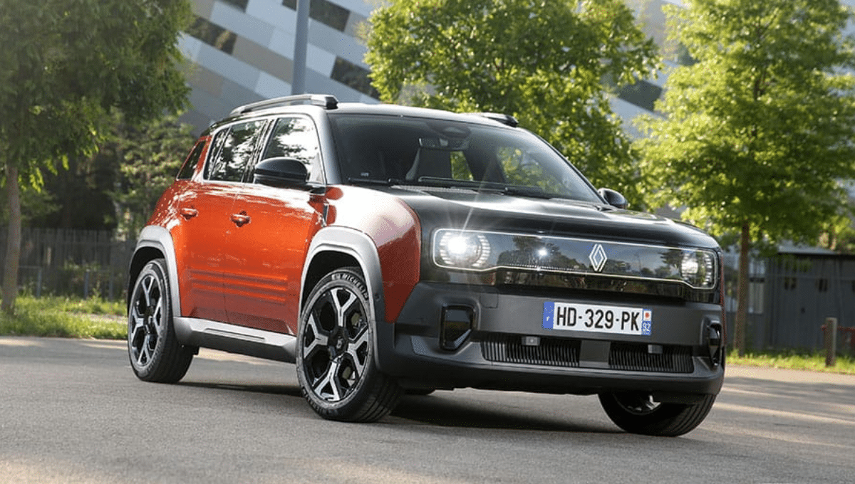 découvrez comment le fabricant de la renault 4 électrique s'engage à résoudre les défauts pour assurer la qualité et la fiabilité de ce véhicule emblématique revisité.