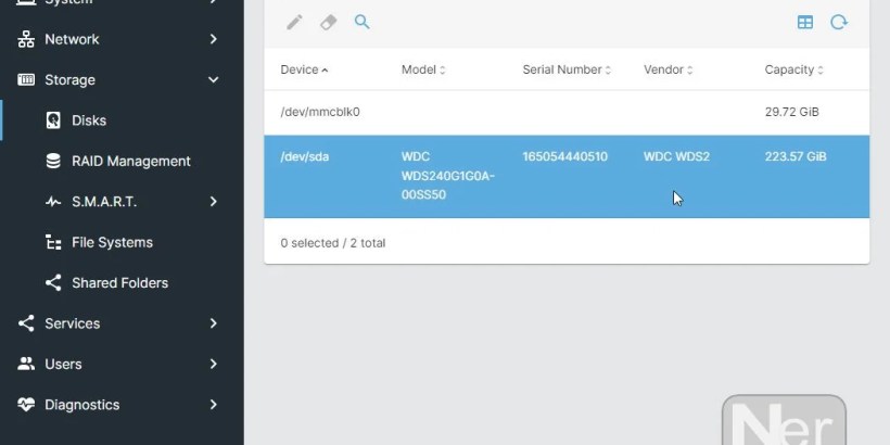 découvrez comment installer openmediavault sur une clé usb pour créer un nas efficace et facile à gérer, idéal pour le stockage et le partage de fichiers en réseau.