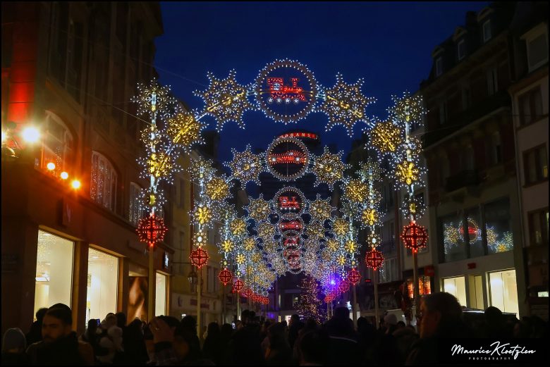 participez au lâcher de lanternes magique à mulhouse pour la saint-valentin 2025, une soirée romantique inoubliable sous les étoiles.