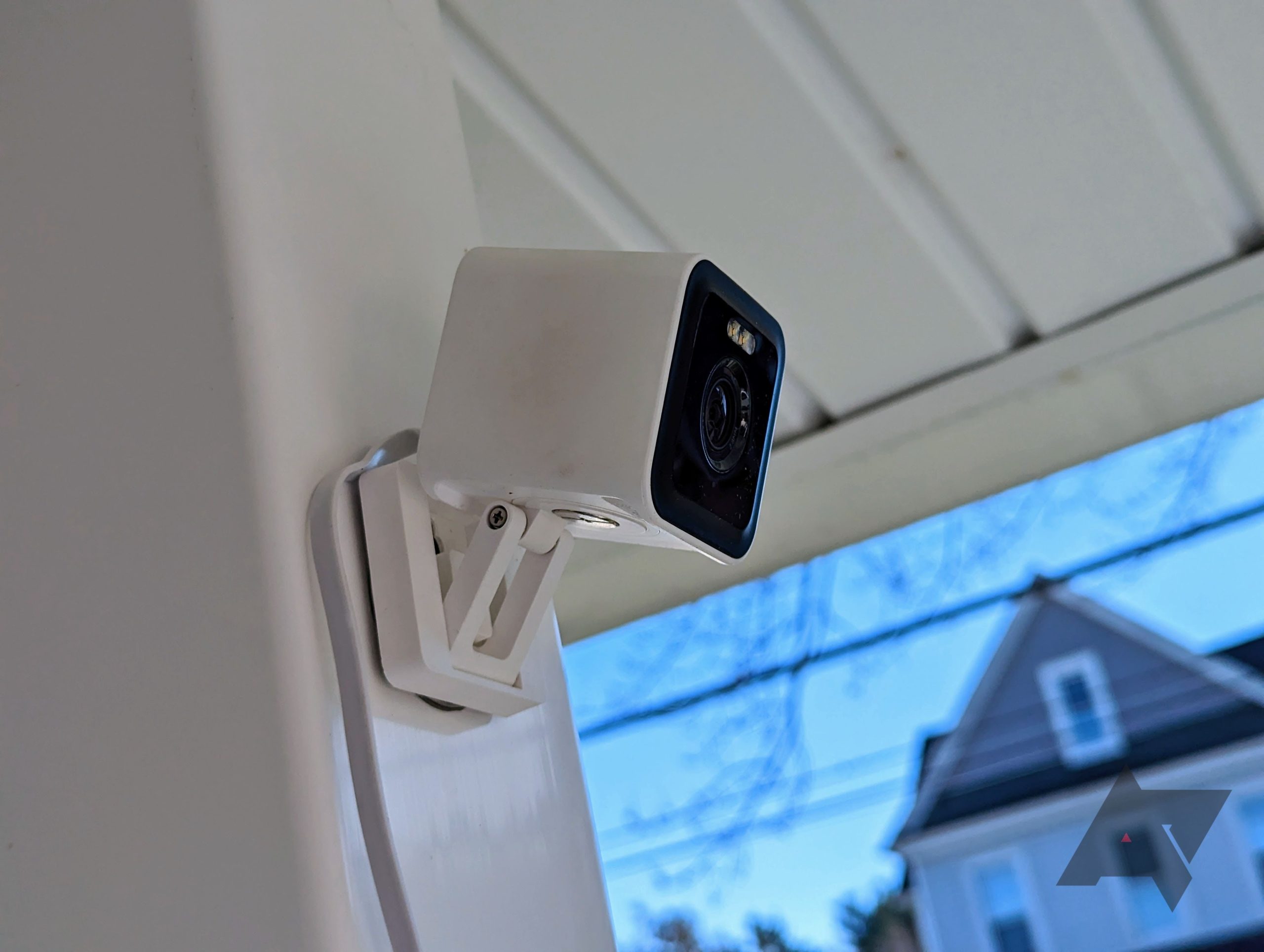 découvrez la wyze cam v3, une solution de surveillance économique offrant une qualité vidéo exceptionnelle, une vision nocturne avancée et des fonctionnalités intelligentes pour sécuriser votre maison à petit prix.