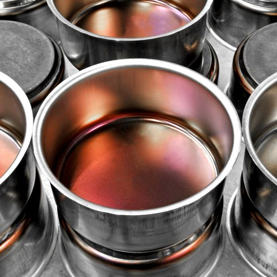 découvrez des astuces efficaces pour entretenir et nettoyer facilement votre poêle en inox, afin de préserver sa brillance et sa durabilité.