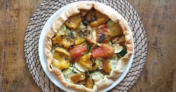 découvrez notre recette facile de tarte courgette-thon avec des conseils pour réussir une pâte parfaite et une garniture savoureuse.