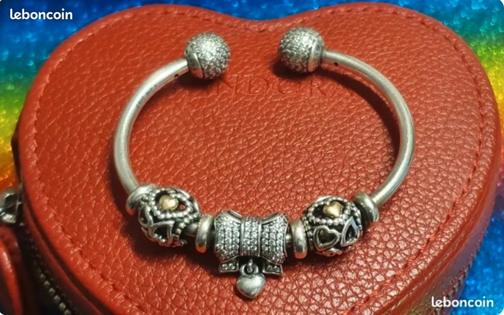 découvrez notre sélection de cadeaux pandora pour la saint-valentin, des bijoux élégants et symboliques pour surprendre votre moitié avec amour.